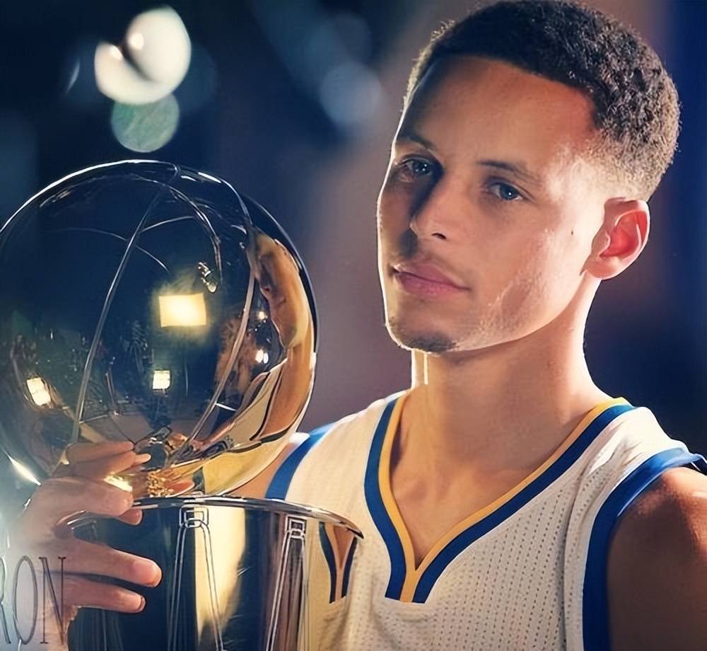 战绩中并不 战绩中并不